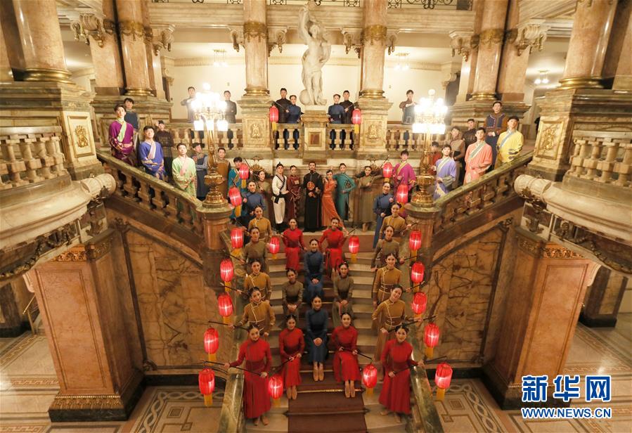 （新華全媒頭條&middot;圖文互動）（8）特稿：全面提升中希合作交流水平 推動金磚峰會取得豐碩成果&mdash;&mdash;寫在習近平主席對希臘進行國事訪問并赴巴西出席金磚國家領導人第十一次會晤之際