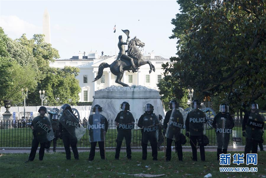 (國際)(2)華盛頓民眾抗議警察暴力執(zhí)法