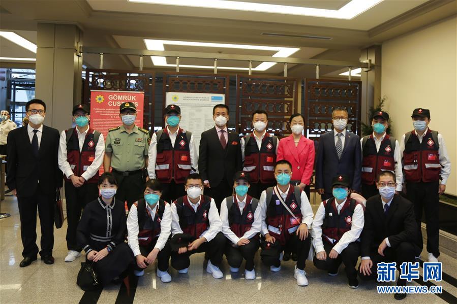 (國(guó)際·圖文互動(dòng))守望相助 共戰(zhàn)疫情——中國(guó)醫(yī)療專(zhuān)家組在阿塞拜疆的抗疫之旅