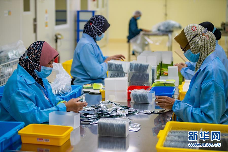 (第三屆進(jìn)博會(huì)·圖文互動(dòng))(6)專訪:進(jìn)博會(huì)提供了一個(gè)共享中國發(fā)展機(jī)遇的平臺(tái)