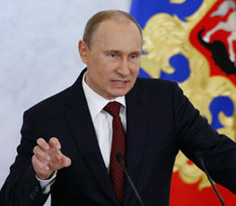 內(nèi)憂外患，普京強勢展示自信