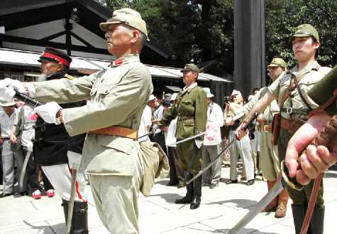 日本的未來正在被右翼綁架？