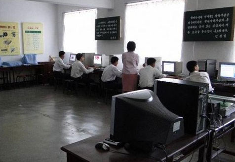 朝鮮斷網(wǎng)，是誰拔的插頭？