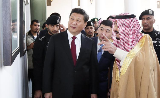 習(xí)近平參觀&ldquo;四方宮&rdquo;