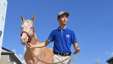 奔跑吧！馬背上的鄉(xiāng)村少年