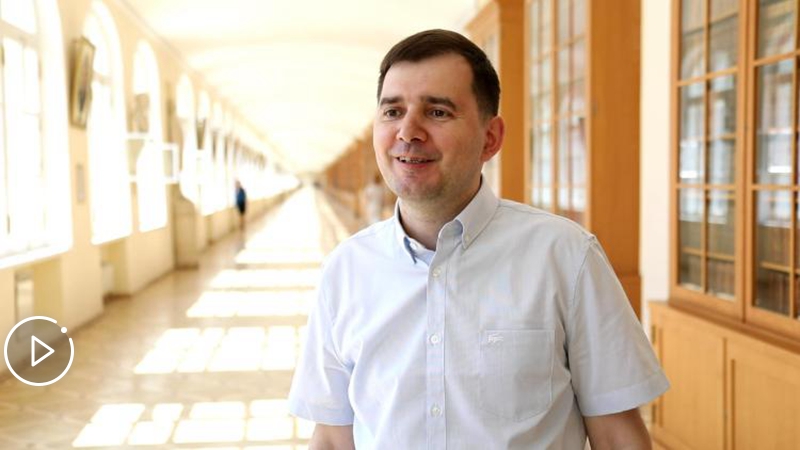 與習(xí)主席做校友，這感覺真棒！