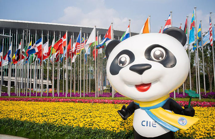 新華時(shí)評(píng)：再推&ldquo;五大開放舉措&rdquo;，中國(guó)宣示了什么？