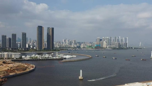 全球連線 | 德國(guó)的共產(chǎn)黨主席科伯勒：&ldquo;中國(guó)辦成的這件大事，沒(méi)一個(gè)資本主義國(guó)家辦得到&rdquo;