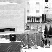 驗(yàn)尸能否解開謎團(tuán)？