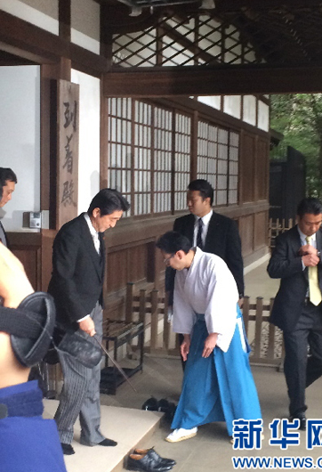 安倍為何不顧鄰反對，執(zhí)意參拜？